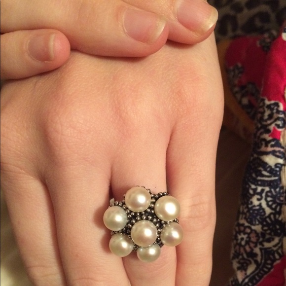 💕Honora cluster pearl ring - Picture 5 of 5